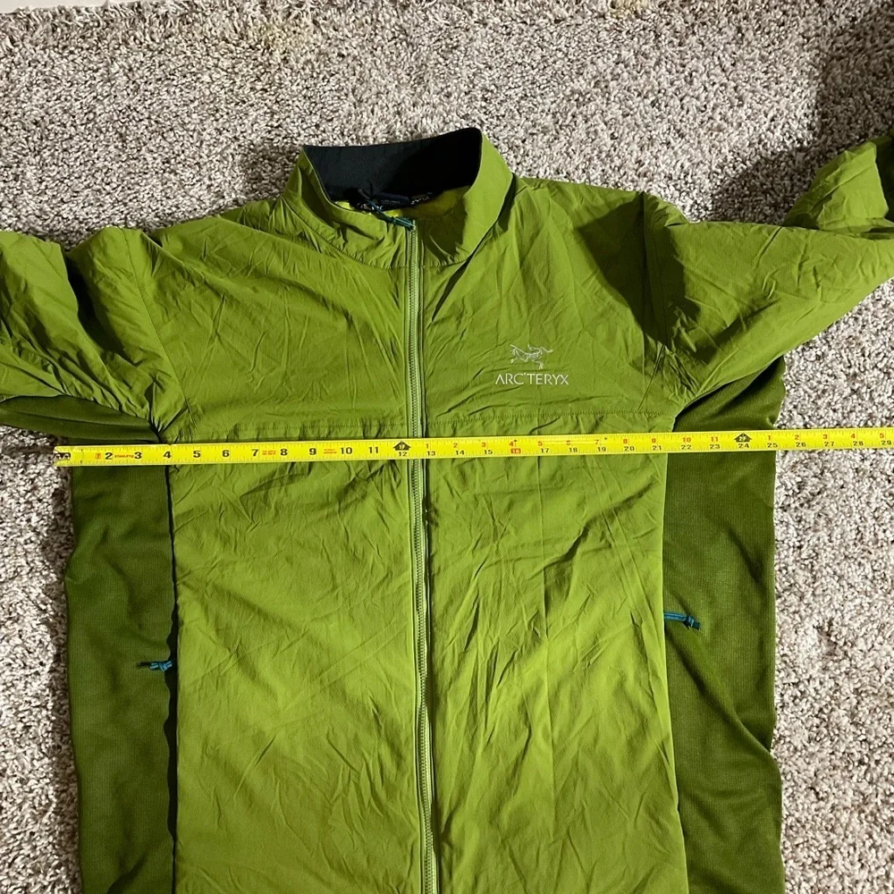 Arc'teryx Men's Green Performance Jacket - Picture 10 of 11